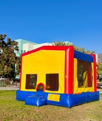 IMG 7932 1729643651 Large Bounce House 15 x 15