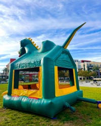 IMG 8377 1731006851 Dragon Bounce House