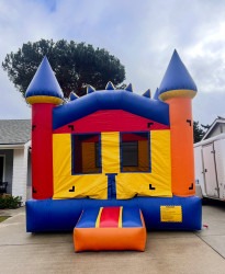 Fiesta Castle Jump Bouncer  13 x 13