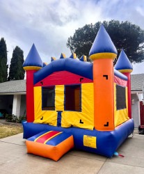 IMG 0354 1738008285.jpg Fiesta Castle Jump Bouncer 13 x 13