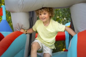 Bounce House 
